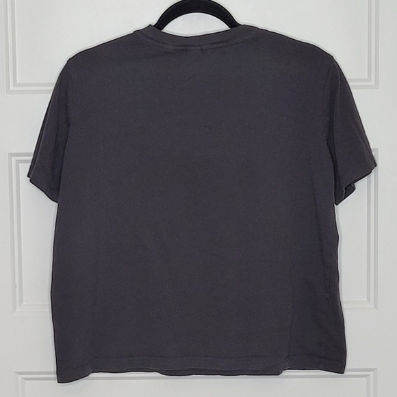 H&M Disney Mickey Mouse M T-Shirt - Picture 2 of 3